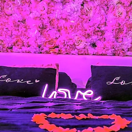 Love hotel Sweet Dreams Jacuzzi *